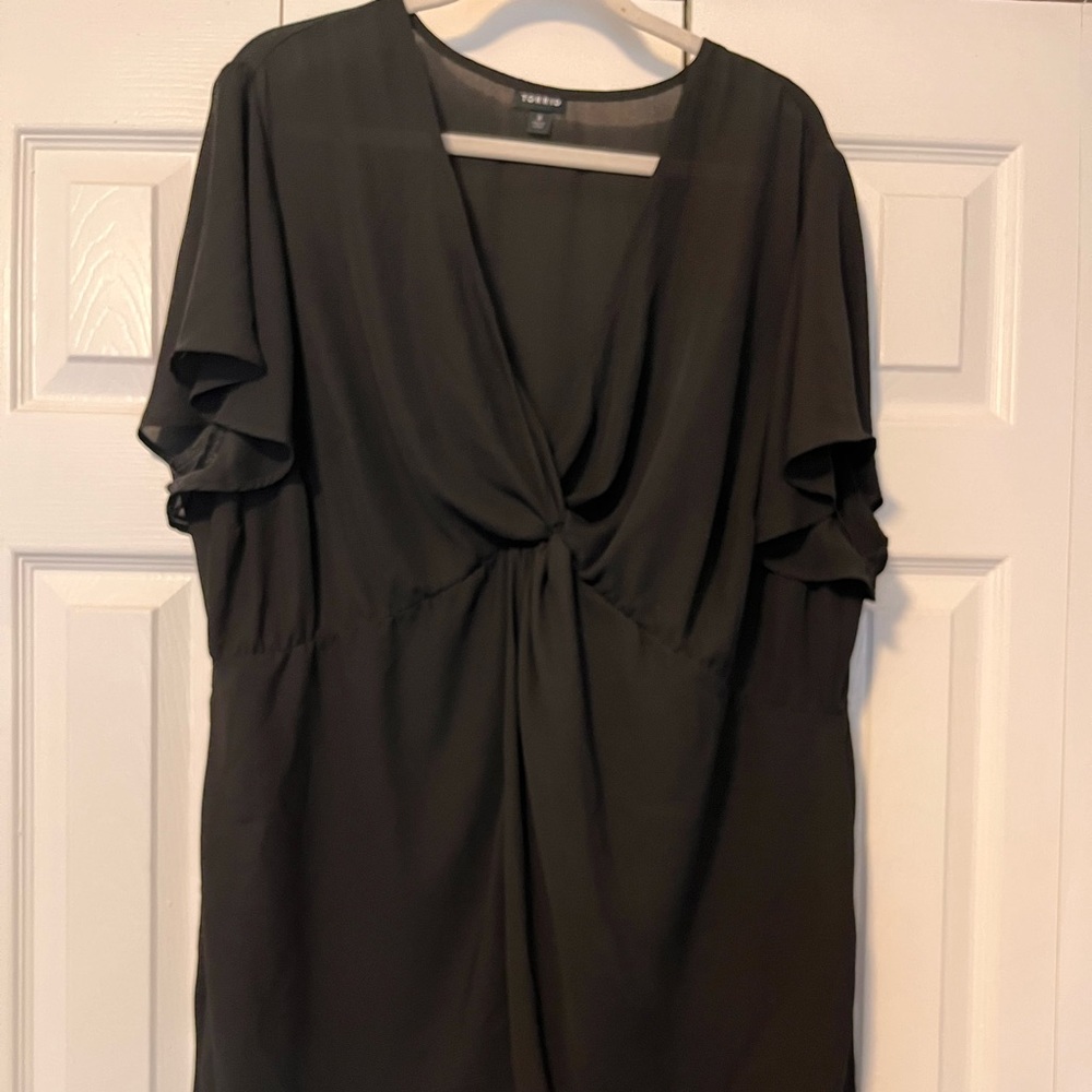 Torrid Black Chiffon high-low tunic blouse